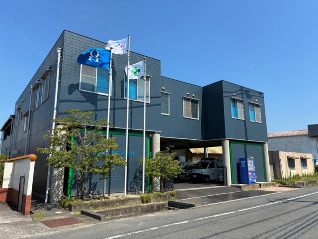 本社外観